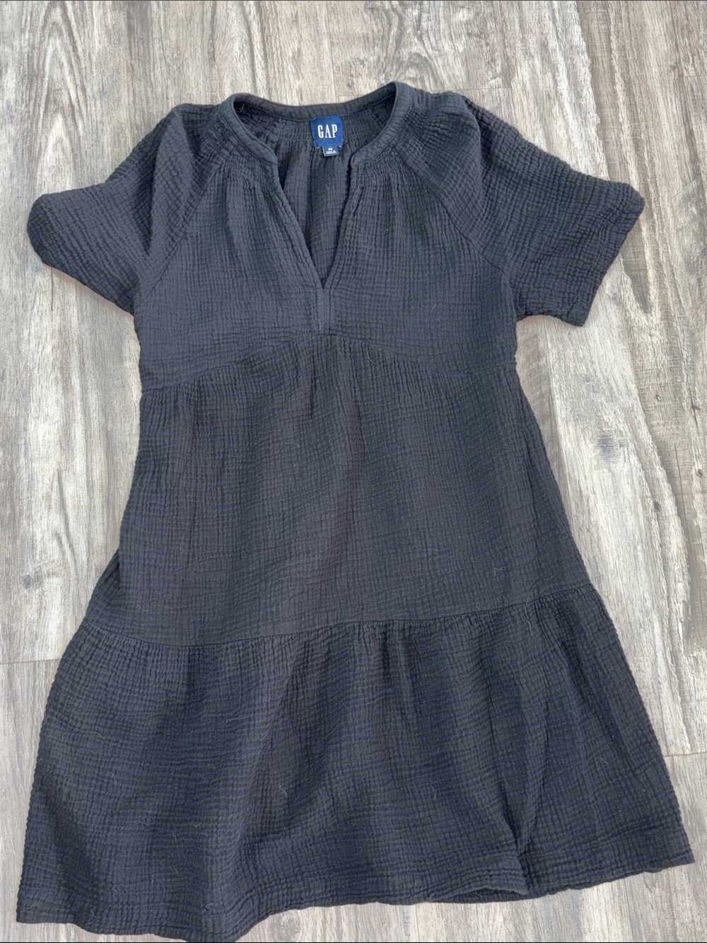 GAP Black Textured Short Sleeve Tiered Dress